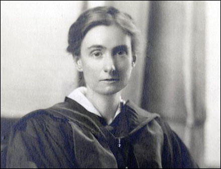 Edith Abbott (c. 1900)